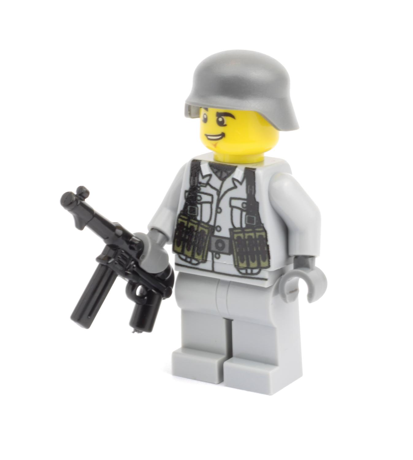 Deutscher Soldat mit MP40 aus LEGO® Steinen (WW2)